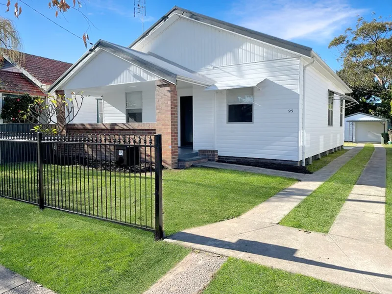 BEAUTIFUL RENOVATED HOME IN SOUGHT AFTER LOCATION
