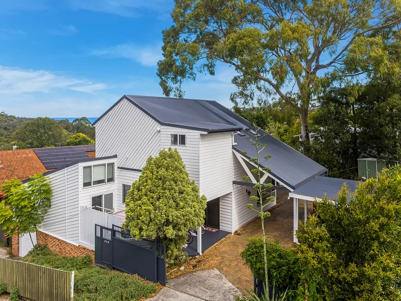 Fantastic family beach house or investment !