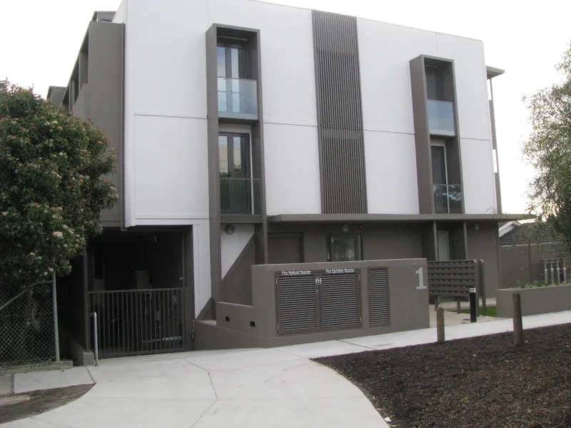 STUDENT ACCOMMODATION - EXCELLENT LOCATION