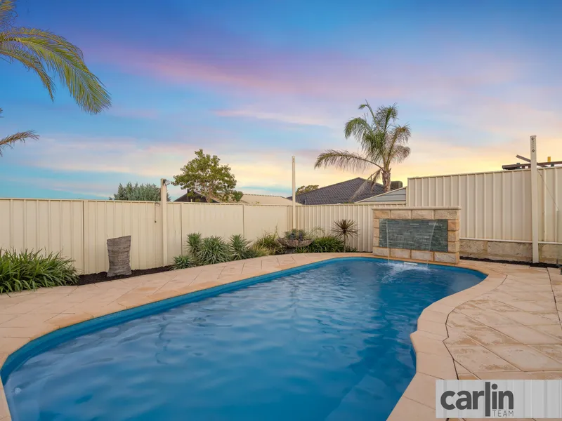 Stunningly Large Family Home Including Gorgeous Pool