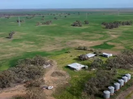 'Riverside' Cropping Farm on Avoca River
