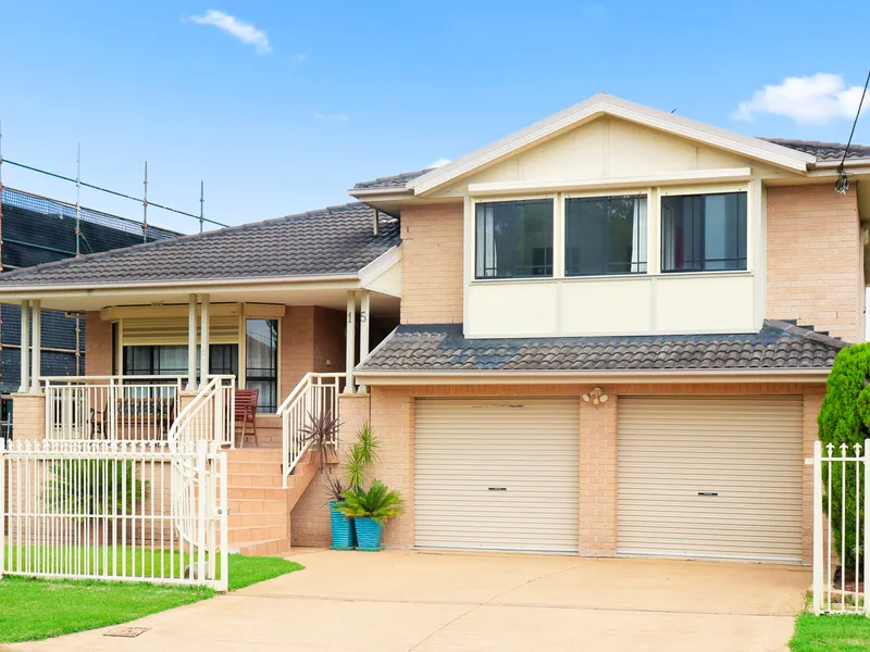 Prime location In Bossley Park!