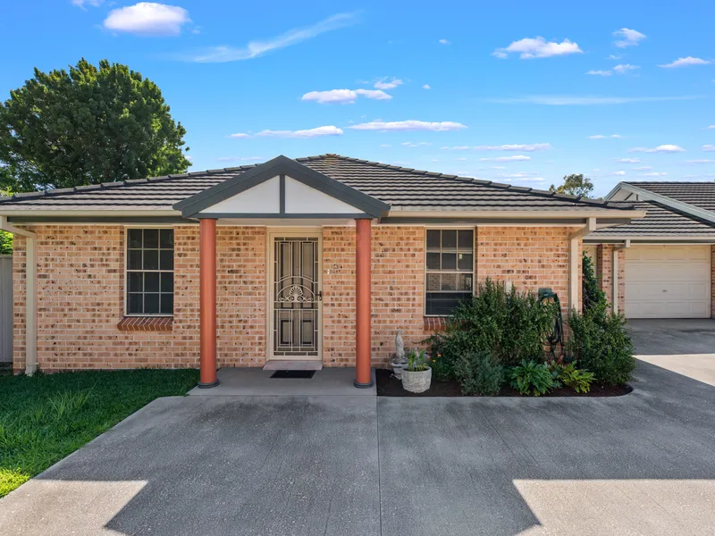 Tranquil Villa Home in Boutique Complex for Over 55s