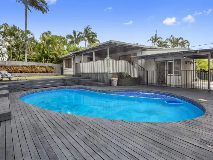 Superbly Renovated Home in Sought-After Chirn Park w Pool