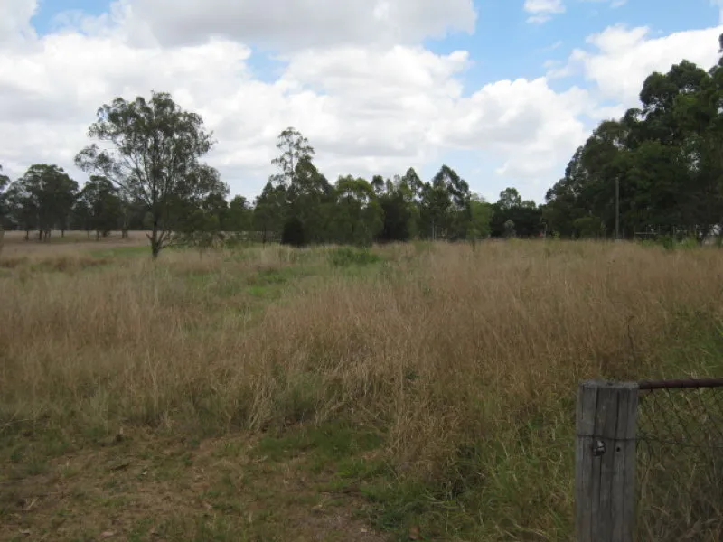 LARGE BLOCK CLOSE TO MURGON