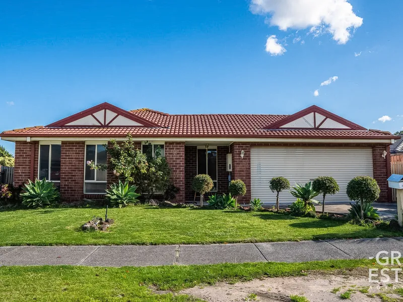 Huge Family Home On A Large Sunny Block! 