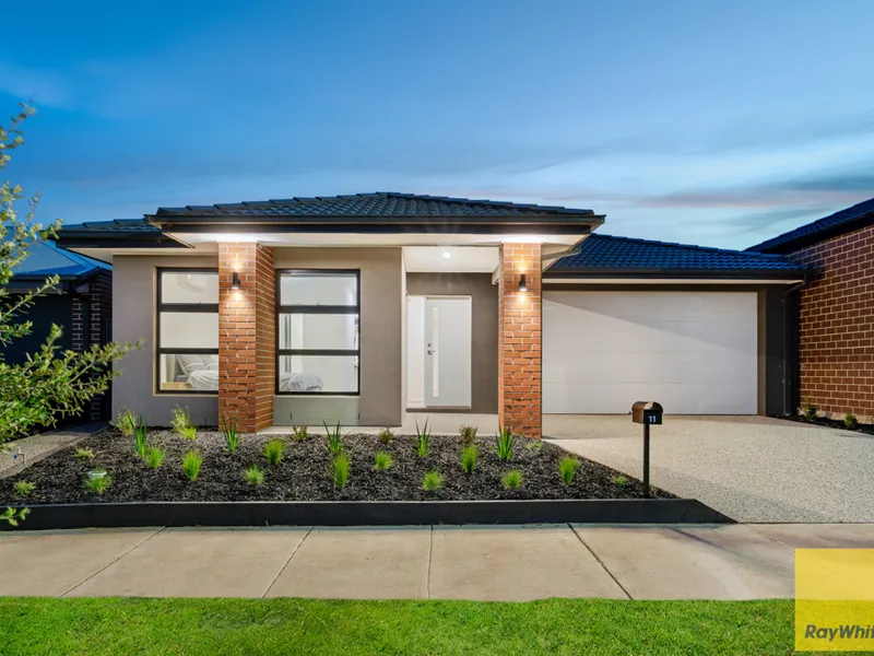 Low Maintenance Family Living!