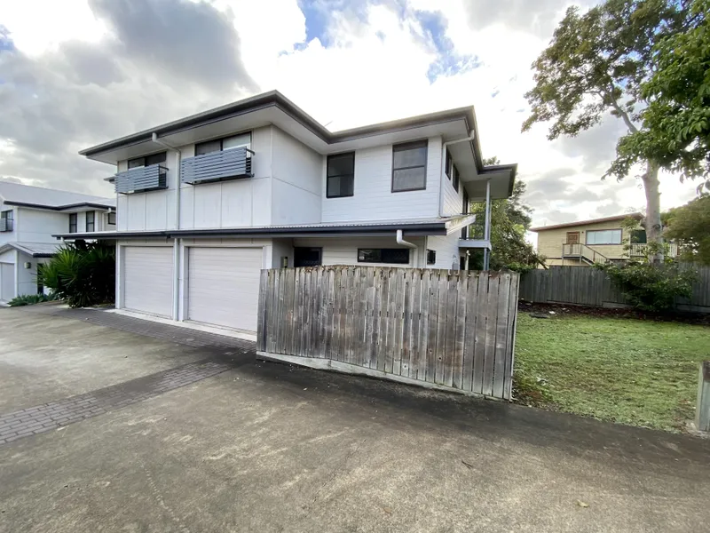 Must See Townhouse!