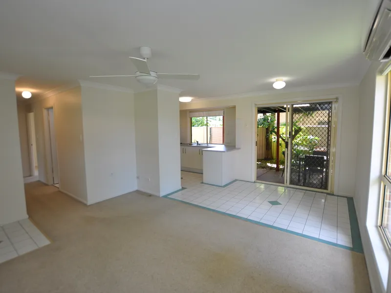 Superb Duplex Style Villa - Labrador - Small Boutique Complex