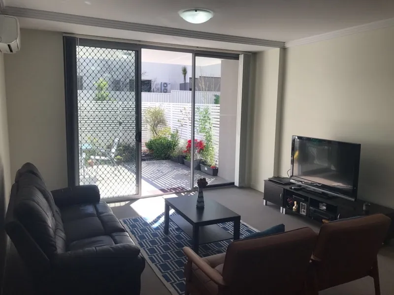 Two bed apartment in the heart of Westmead