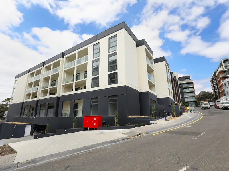 One Bedroom Brand New Apartment in Doncaster!