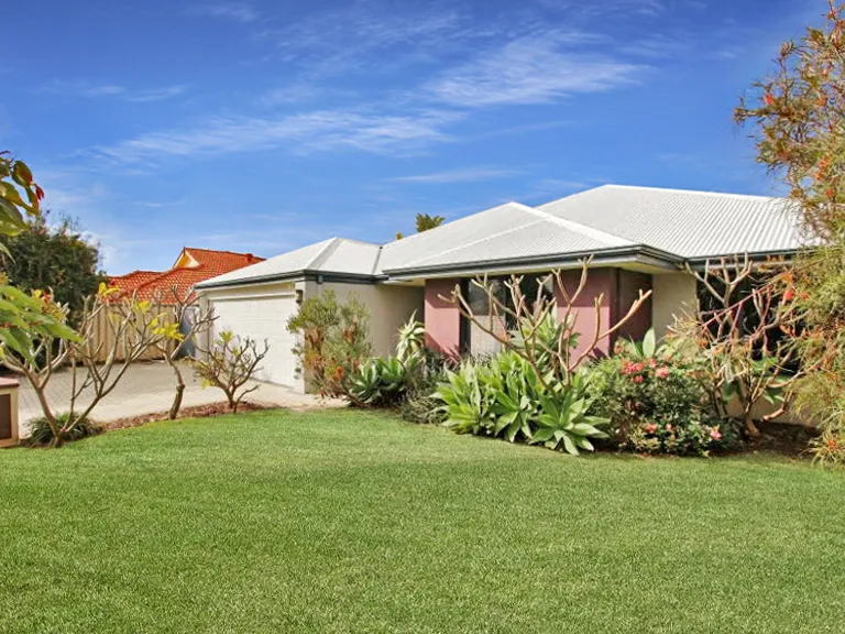 Pristine Family Abode in sought after Ashby