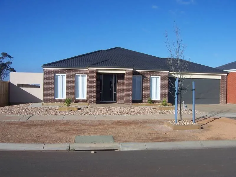 Spacious family home!