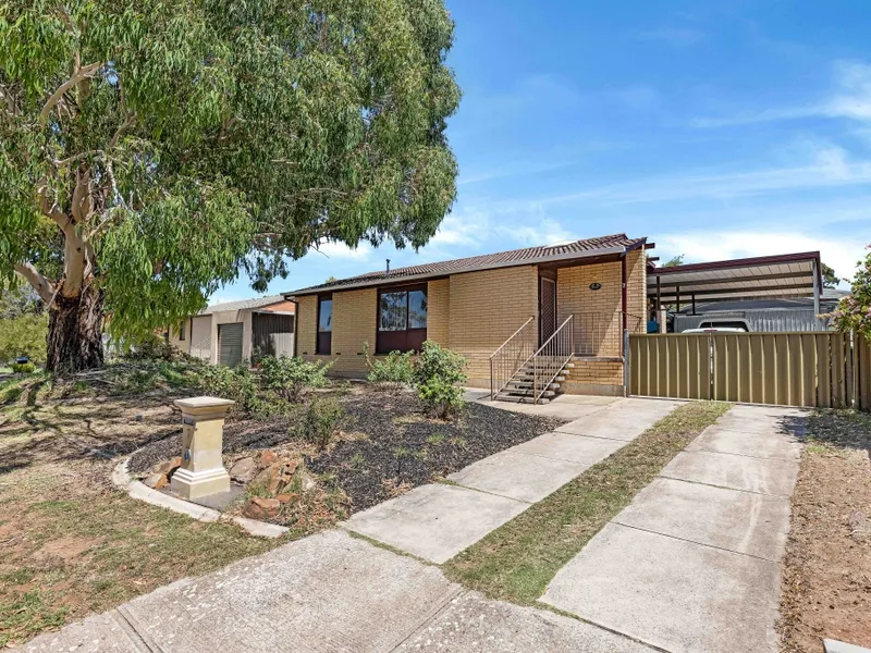 3 Bedroom Family Home With Shed 