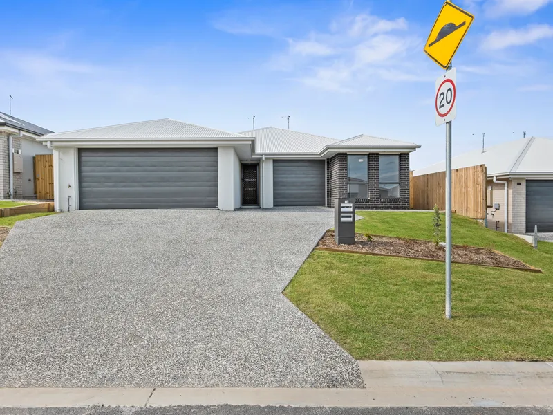 Stylish and Convenient Rental House in Logan Reserve: Open Plan Living, Modern Kitchen, Low Maintenance Backyard, Close to Amenities