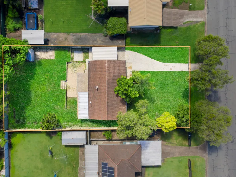 1,012 M2 OF PRIME REDBANK PLAINS REAL ESTATE