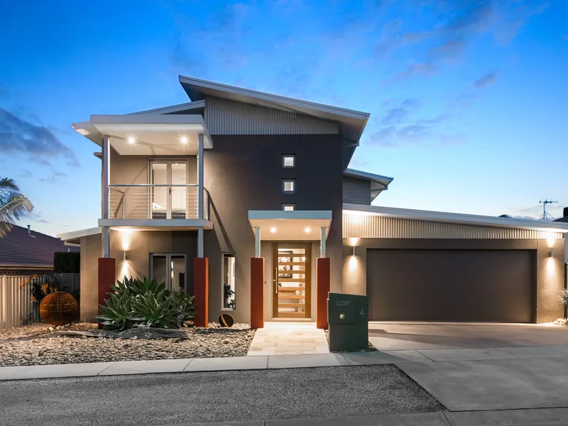 EXQUISITE FAMILY HOME !!!!!!!!