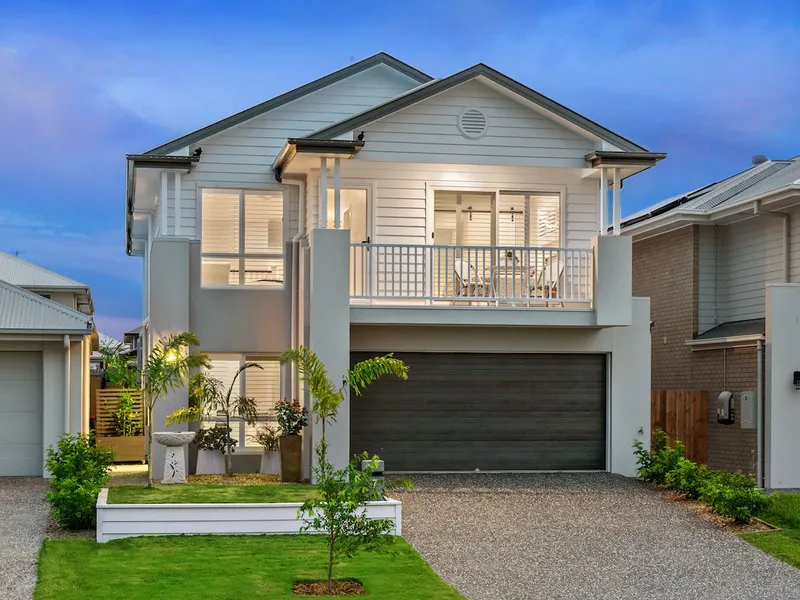 Less than 12mths old and Simply... STUNNING!!