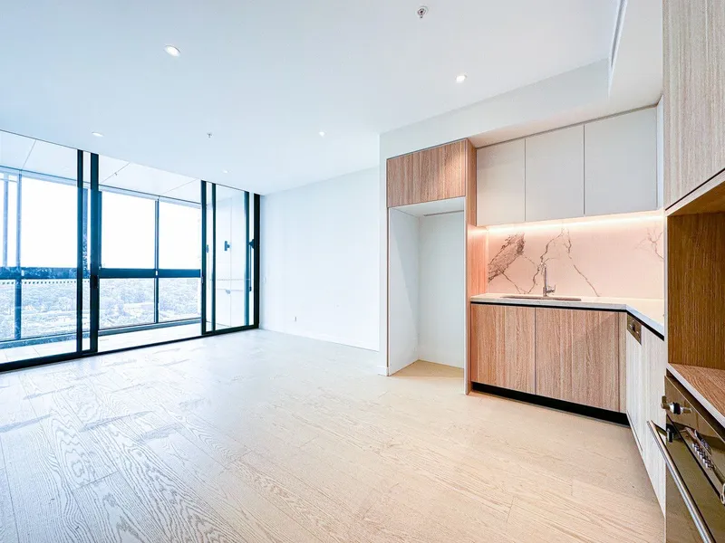 Bright One Bedroom｜Great Opportunity for First Home Buyers