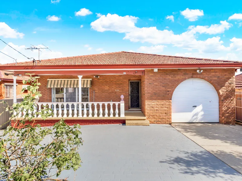 Prime Opportunity to Renovate or Invest