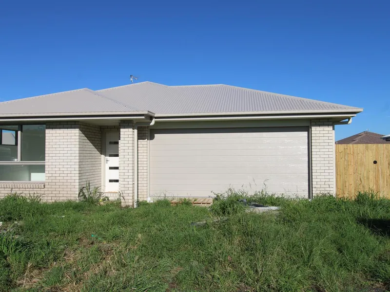 $445,000 new house 4,2,2,2 on 601 m2 – invest or occupy.