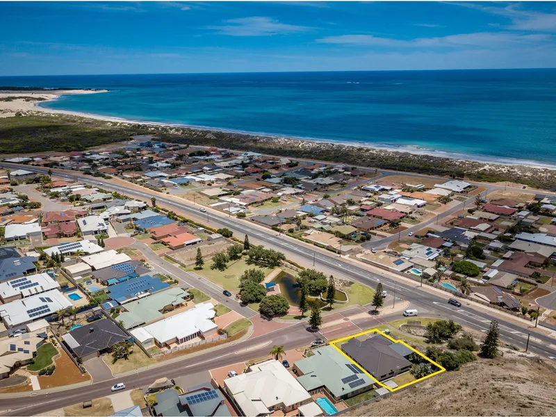 Wandina Dress Circle