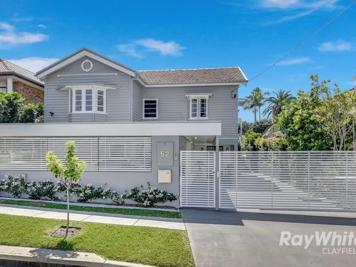 IMPRESSIVE - CONTEMPORARY - ELEGANT