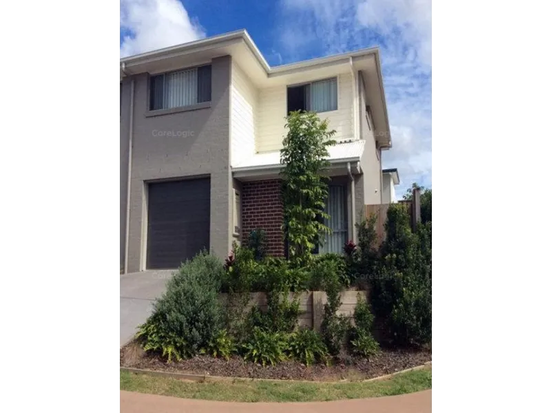 Larger than normal 3-bedroom townhouse for sale