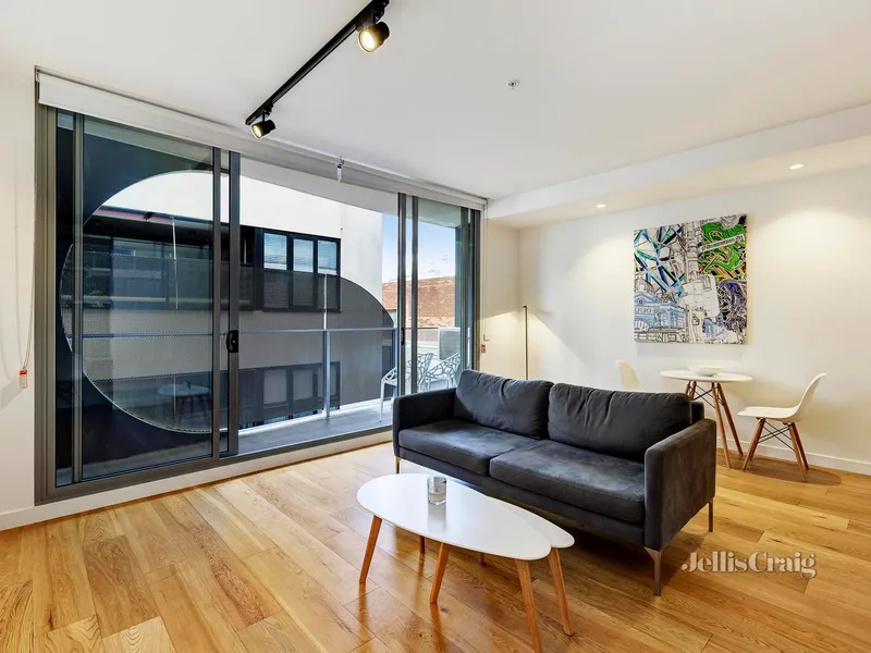 Inner city sanctuary in exciting lifestyle locale