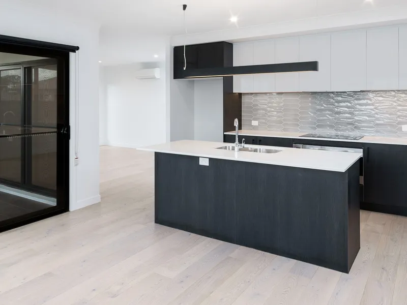 Stunning Home in a Boutique Community & Prime Location!