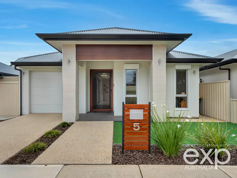 OPEN SAT 23rd July @ 11am - 11:30am - PURE LUXURY.