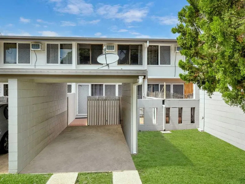 🏡 Unlock Your Dream Home or Invest Smart in West End's Heart! 🌟