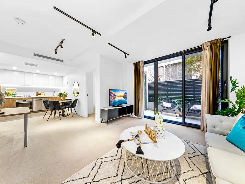 Unparalleled Luxury And convenience: Ground floor apartment in Waitara's Finest Location