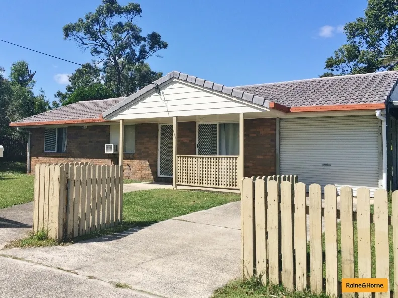 NO CARPET! 3 BEDROOM HOME