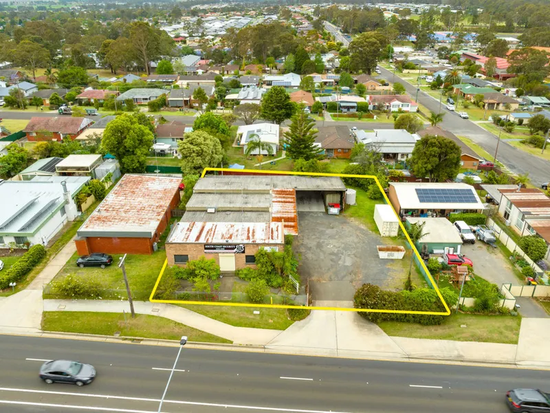 1300 sqm of land, ripe for development in the heart of Nowra.