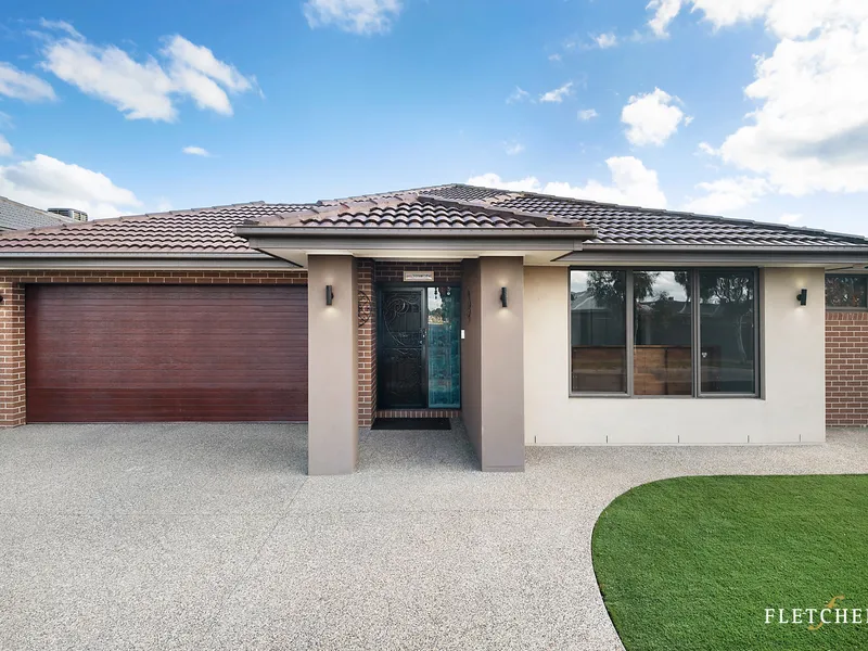 Large Family Home with Multiple Living