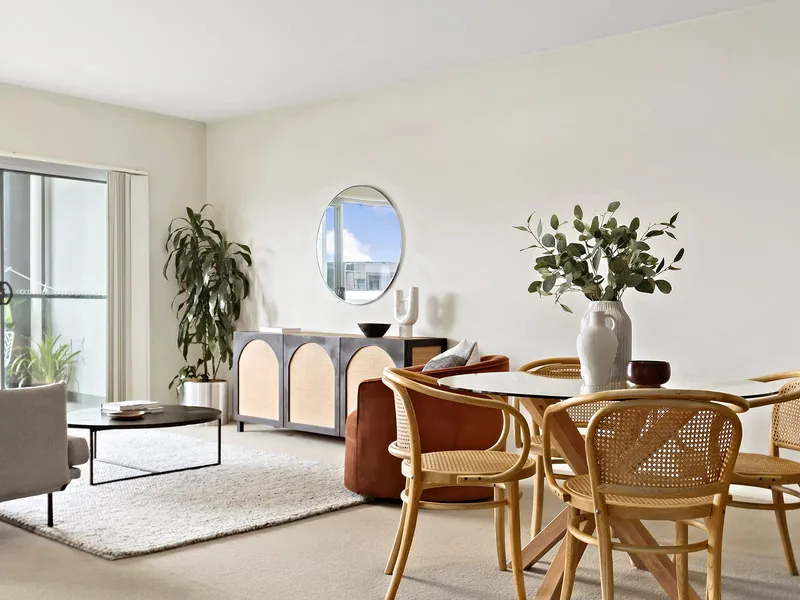 Easy living apartment in the heart of the action