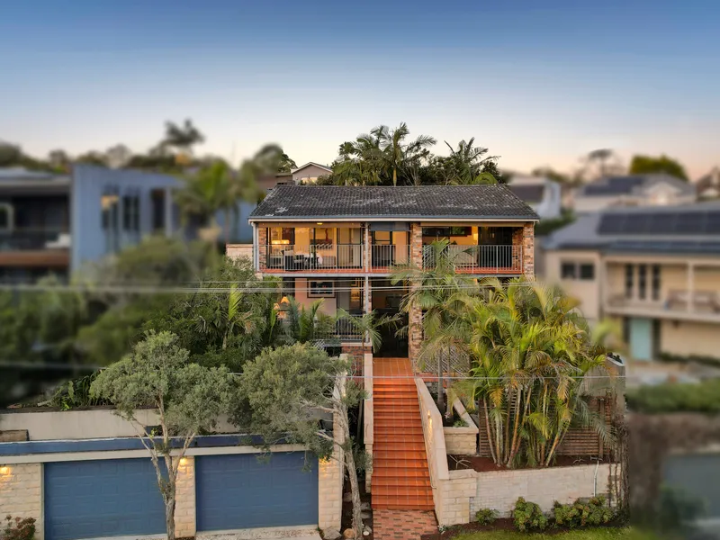 Eye-catching harbour views take the lead in an attainable lifestyle location