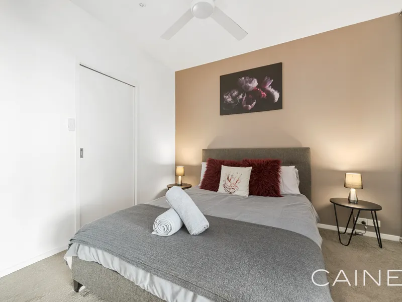 PERFECTLY LOCATED ONE BEDROOM WITH STUNNING VIEWS