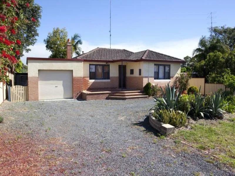 VIEWING MONDAY 28th MARCH 4.30pm