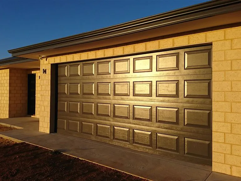 NEW Home Never Lived In! Why wait for builders. Buy Today