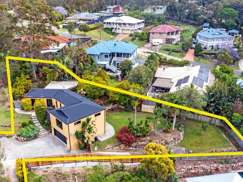 Hot on the Market! Be quick for this Beautiful Home.