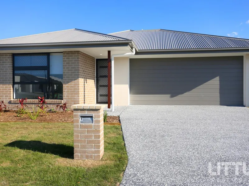 Contemporary Family Residence