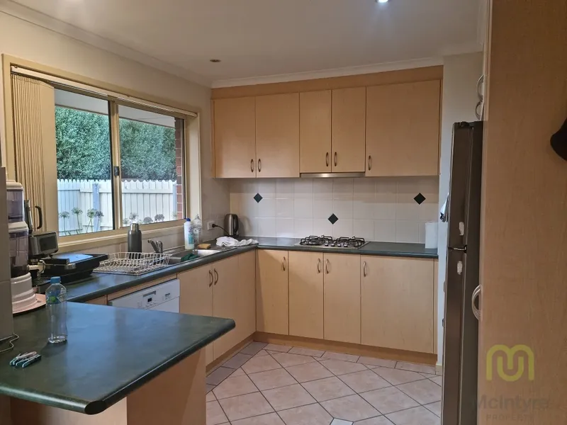 Four Bedroom Home in Dunlop