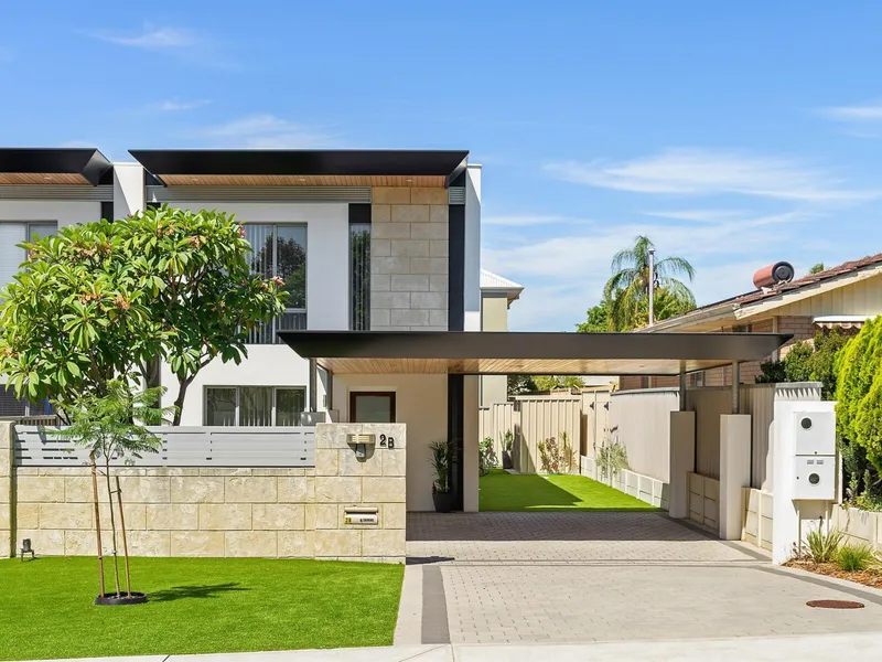 As New Home Close to Applecross High and Westfield Shopping Centre