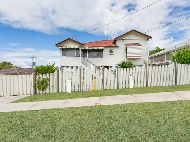 Big Queenslander – Legal Height Under