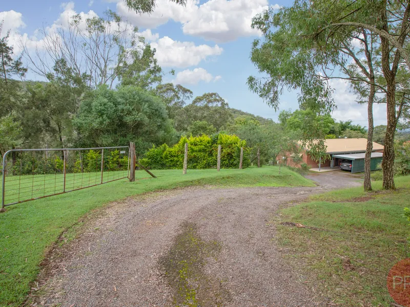 A PICTURESQUE 4.10 HECTARES!