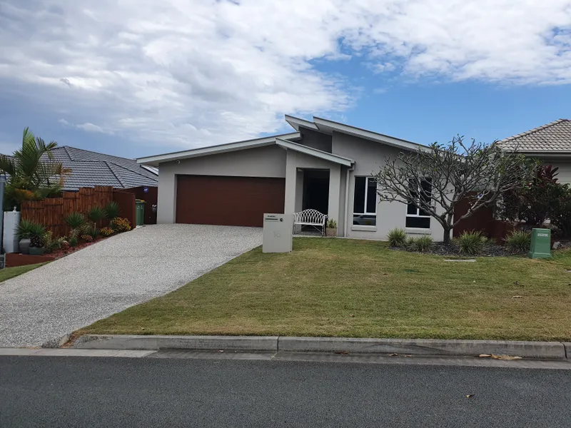 Modern Family Home in sought-after Highland Reserve