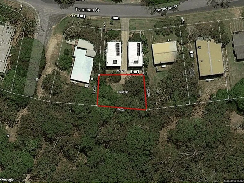 EXCITING OPPORTUNITY TO OWN A BEAUTIFUL BLOCK OF LAND WITH APPROVAL FOR TWO MODERN BEACH HOUSES