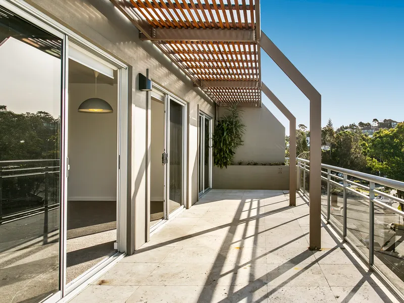 Deposit Taken! $1250 per week